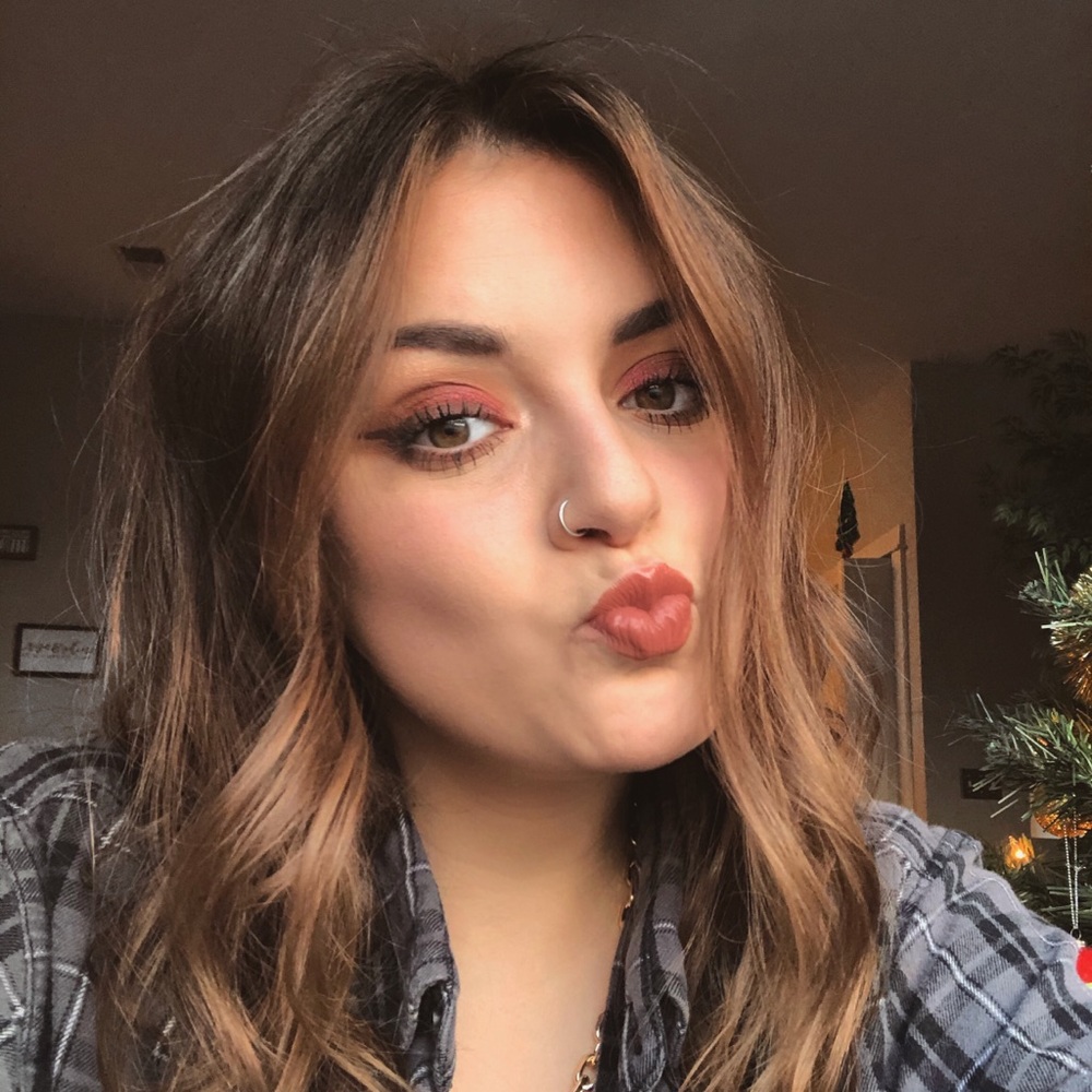 Meet your Posher, Lauren